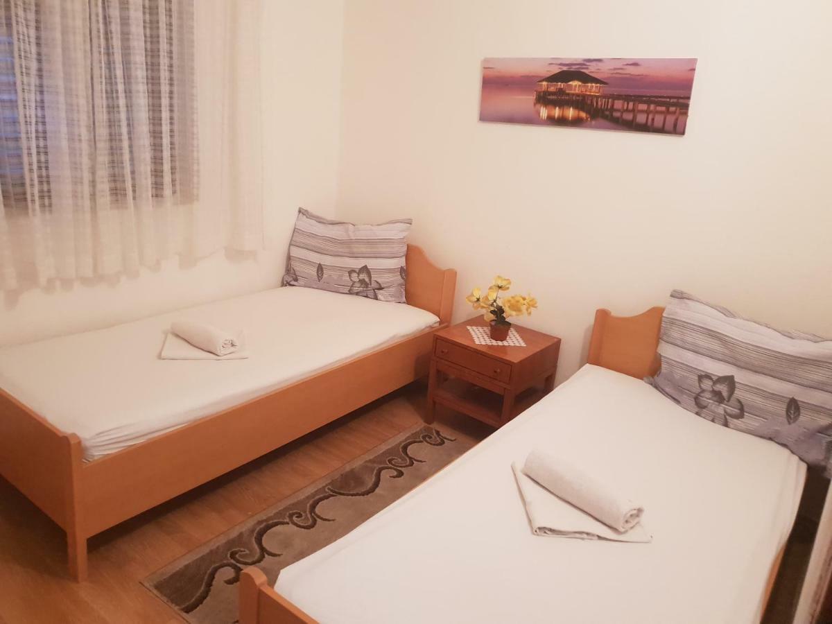 Guest House Alisa Hvar Town Luaran gambar